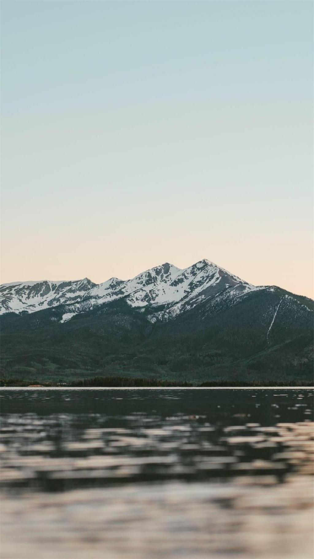 浪漫唯美意境雪山自然风光摄影