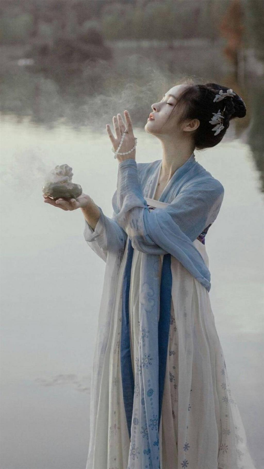 古装美女小清新梦幻写真