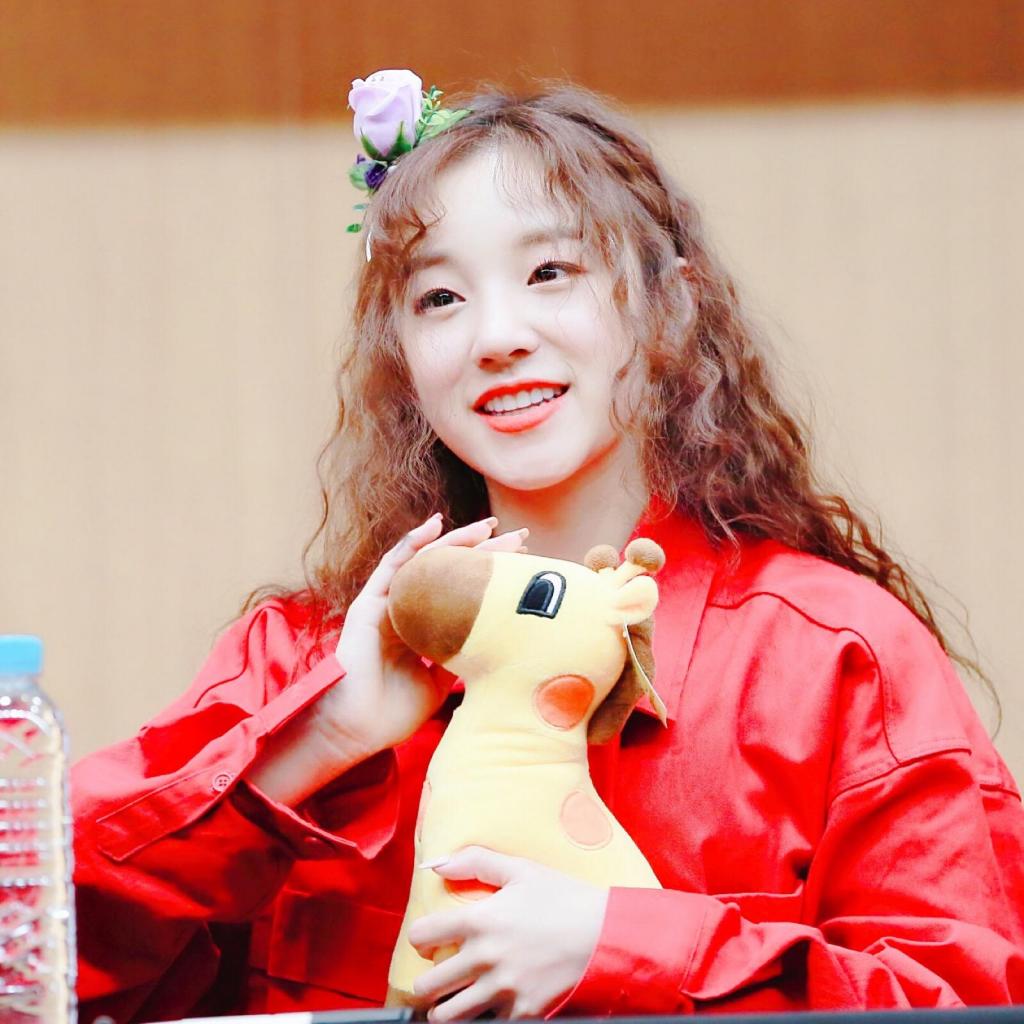 甜美女孩宋雨琦