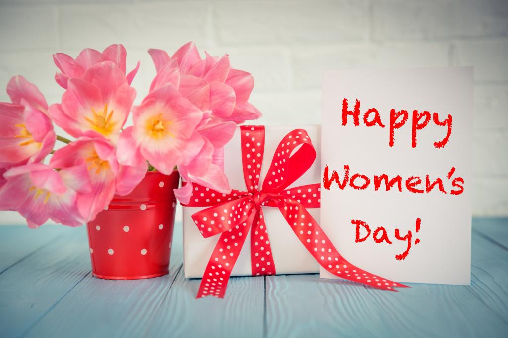 三八妇女节唯美红色花卉