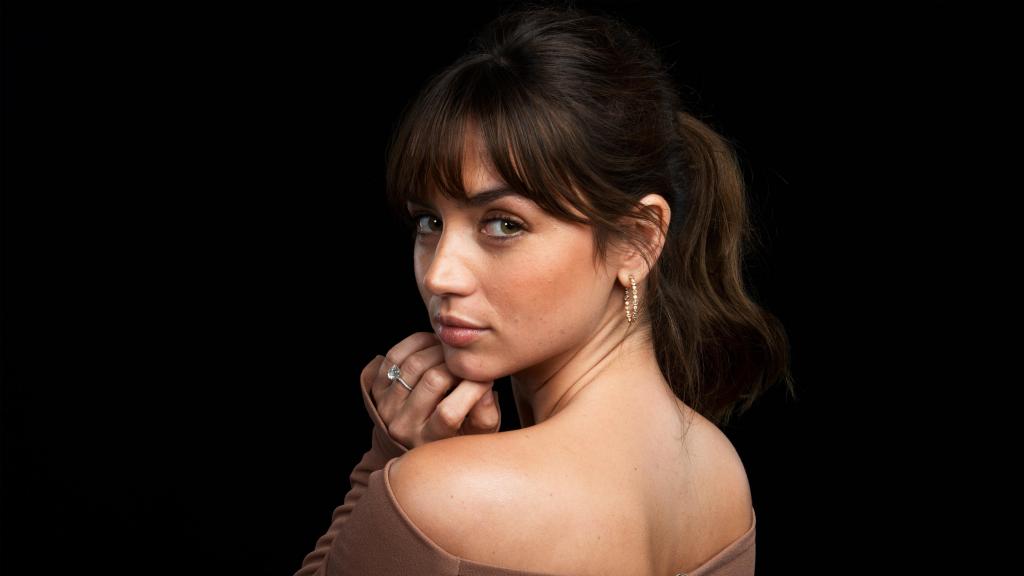 安娜·德·阿玛斯性感写真