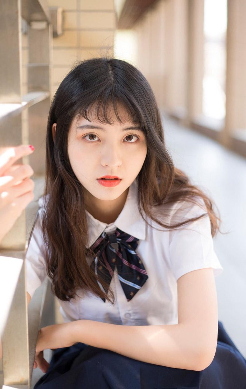 你浑身洋溢着少女的纯情