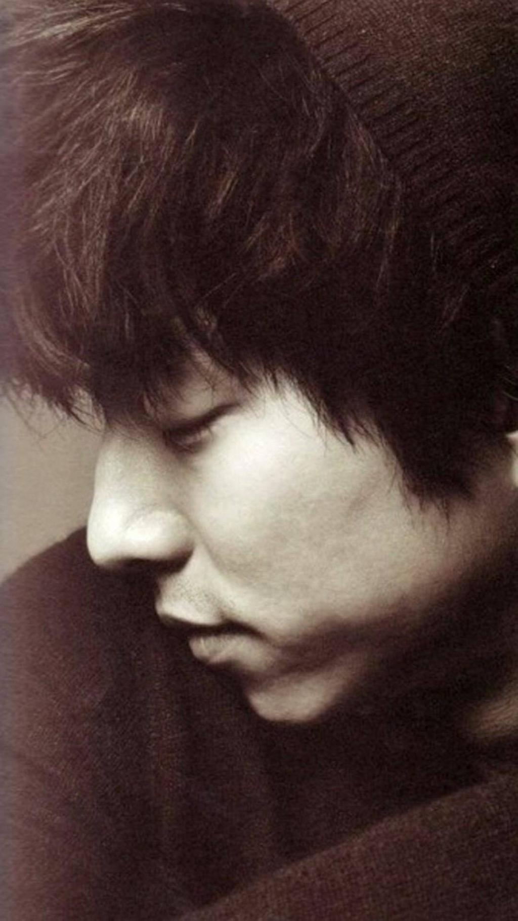 釜山行孔刘帅气写真