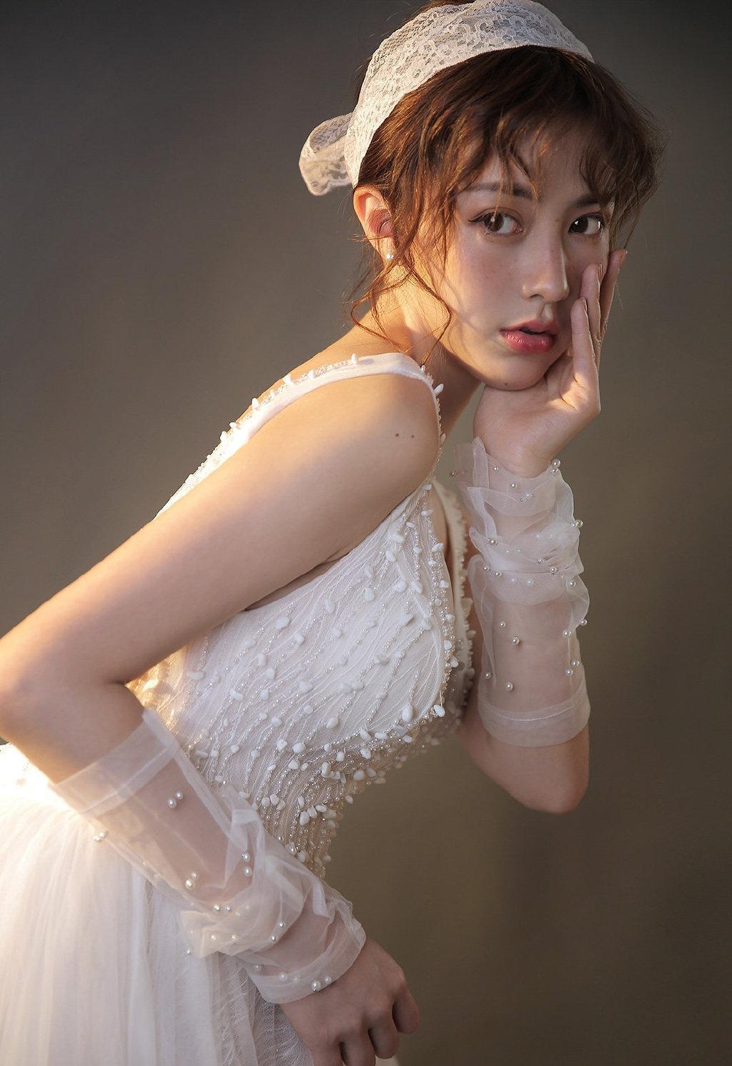 性感蕾丝美女唯美梦幻仙气居家私房写真