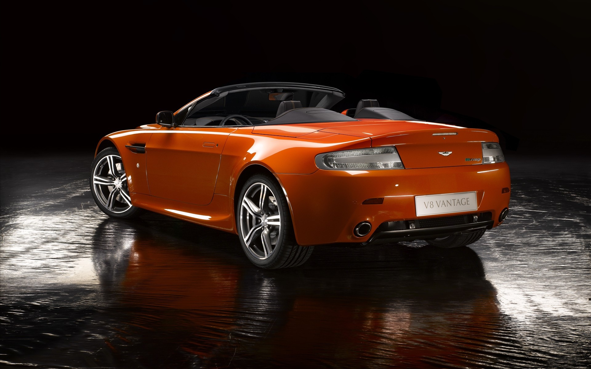 好看的阿斯顿·马丁汽车