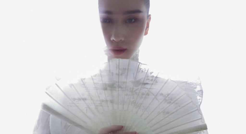 时尚芭莎三月刊刘诗诗复工首封