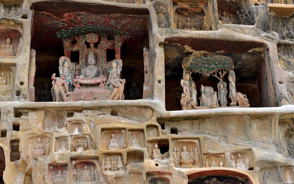 四川广元千佛崖石窟风景区