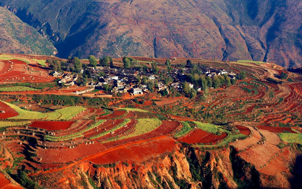 东川红土地风景