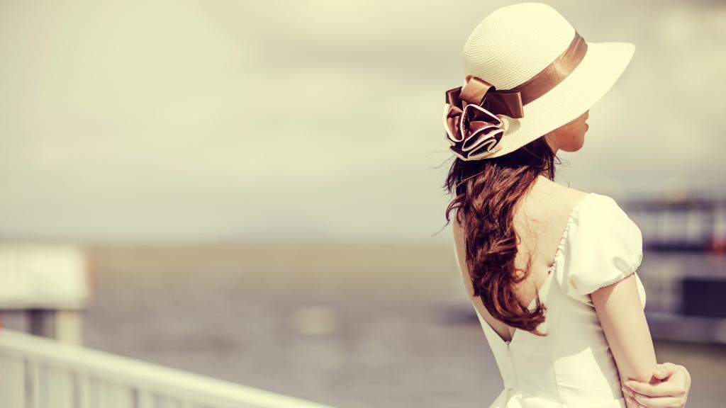 美艳动人的气质美女