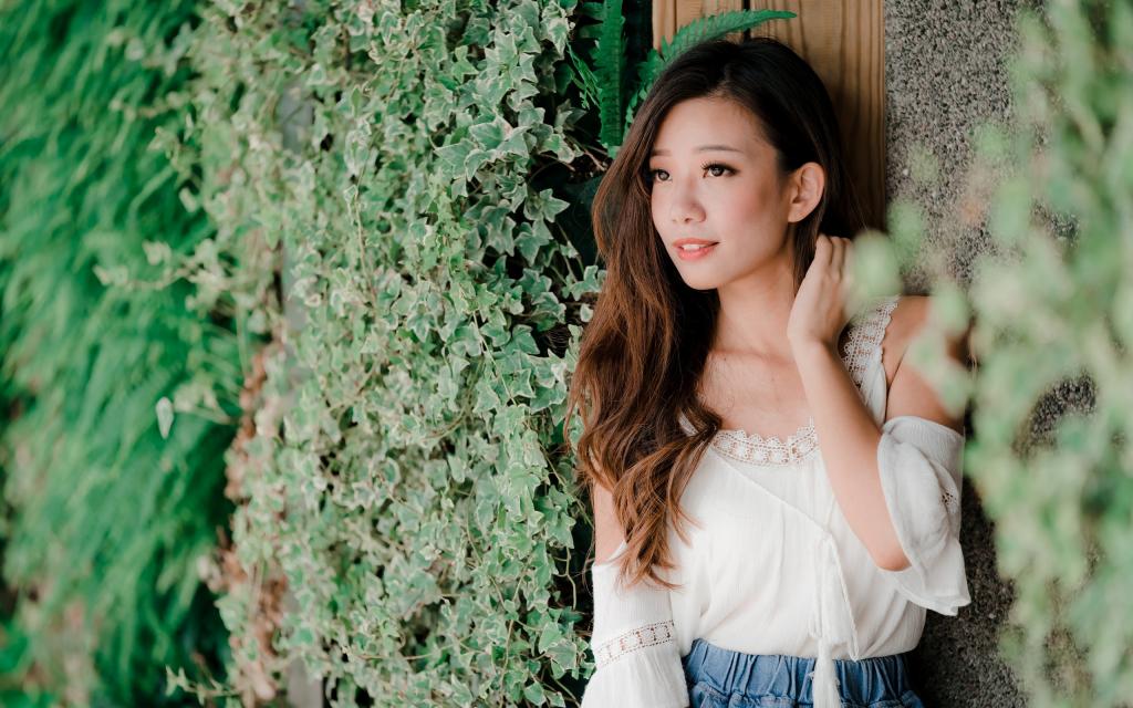 清新脱俗的美女写真