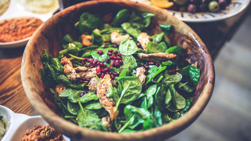 春天的蔬菜菠菜