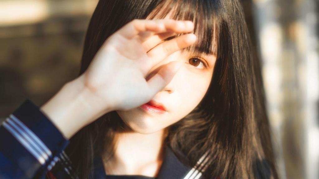 清纯水手服美女唯美校园诱人写真