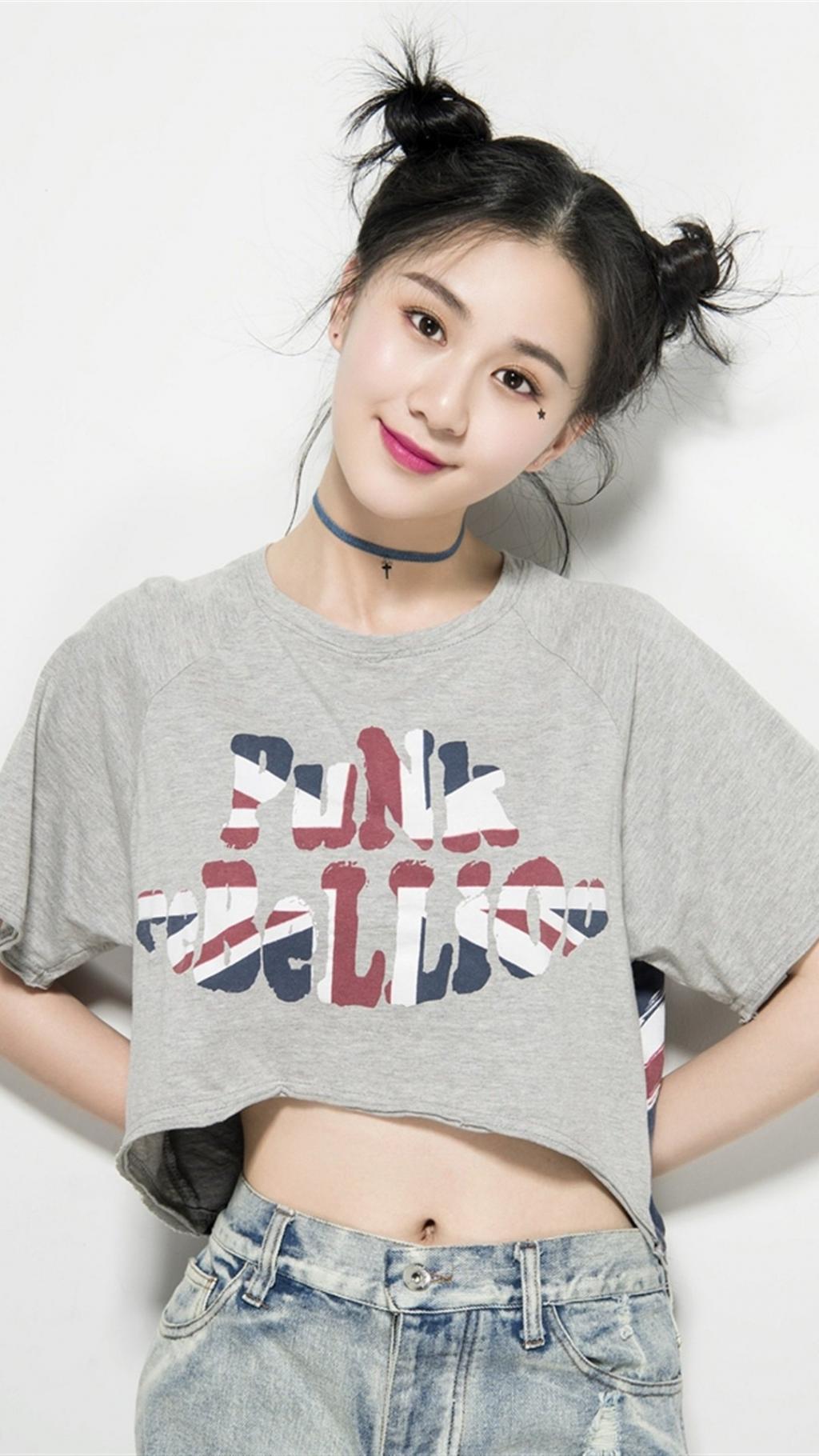 刘颖伦青春洋溢写真