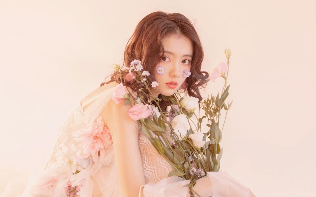 美艳若貂蝉的少女