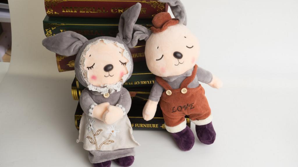 情人节可爱布偶