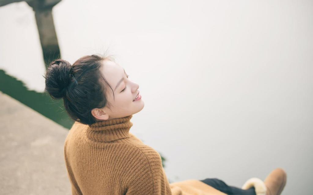 武大美女校花黄灿灿