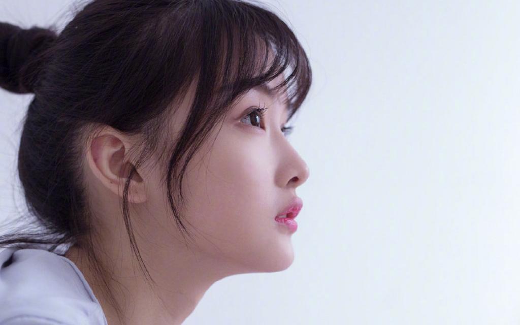 清纯元气美女居家写真