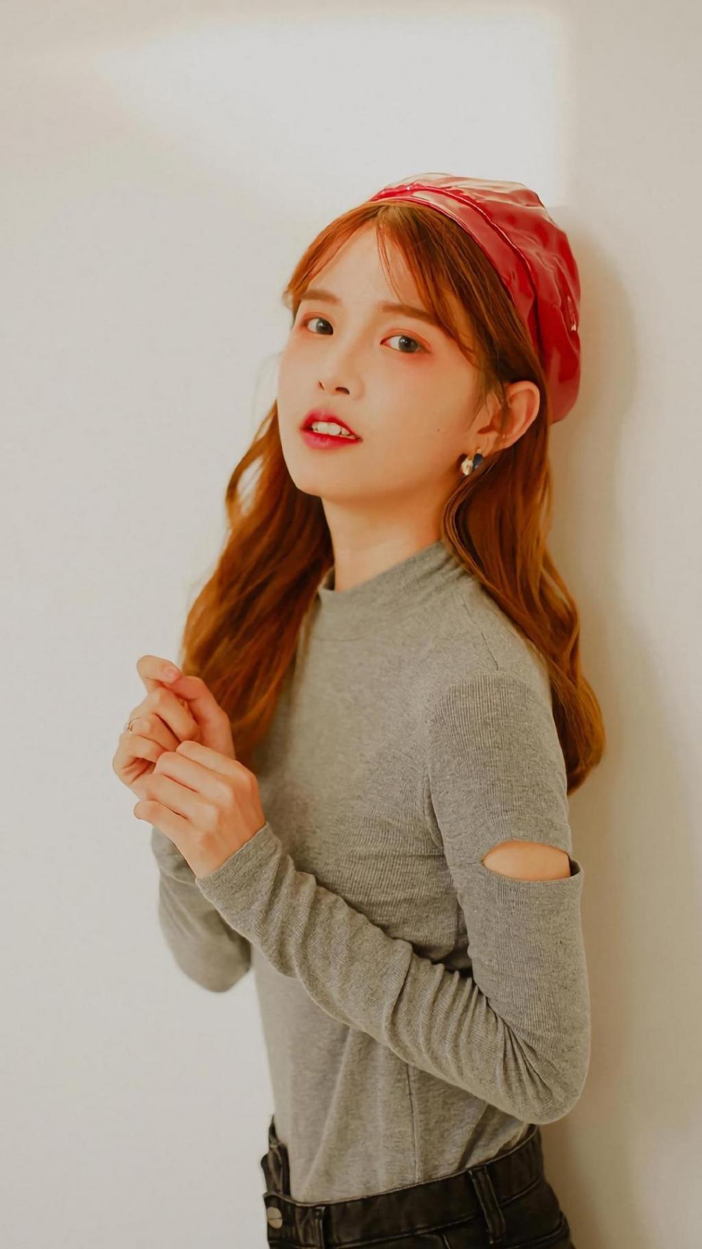 气质美女性感迷人唯美写真