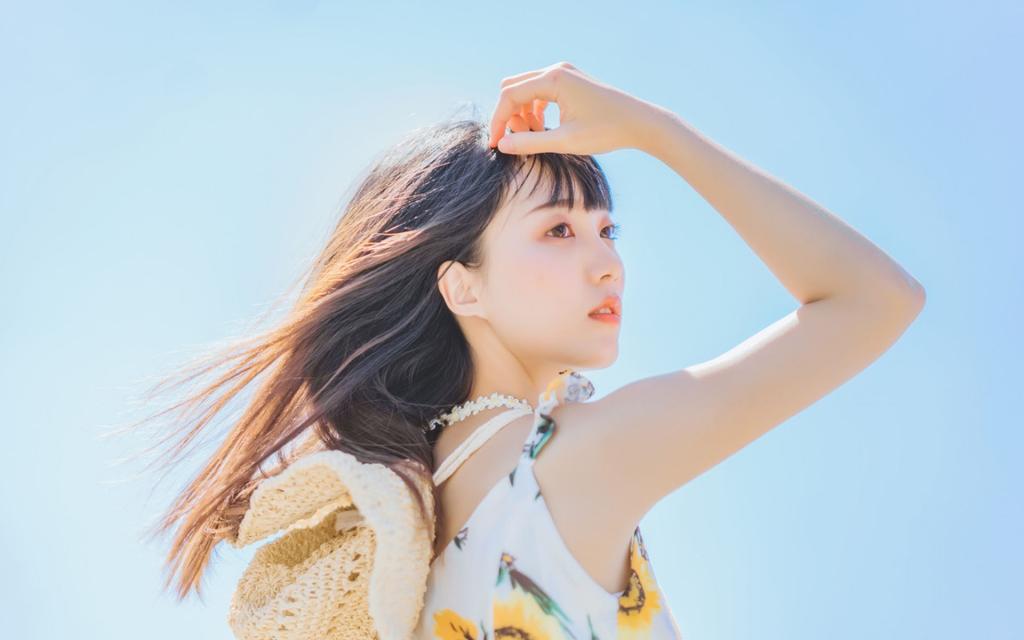 清新氧气美女户外写真