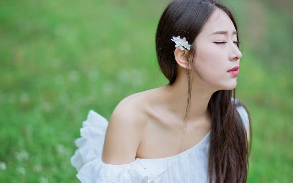 清新优雅美女气质写真