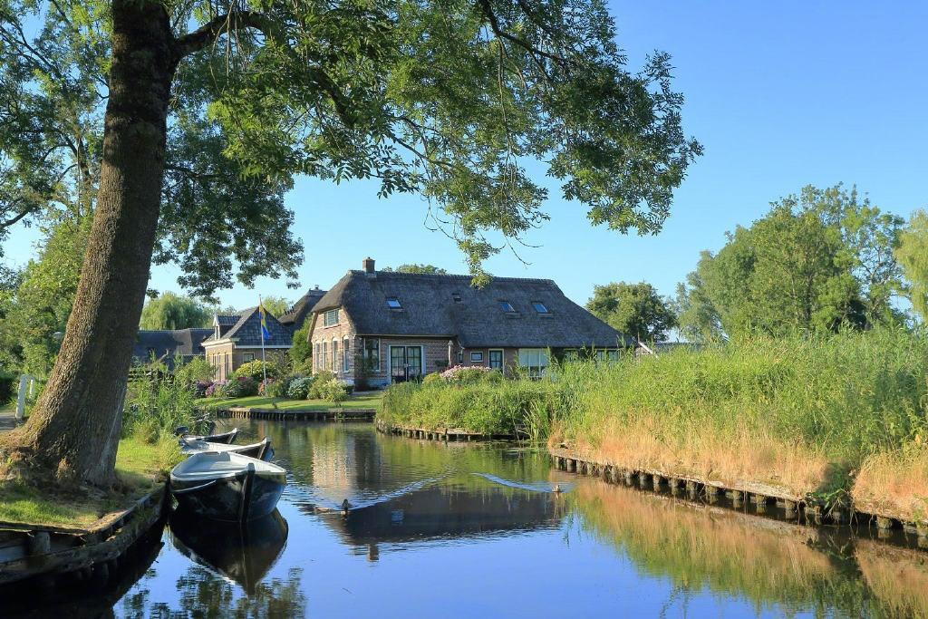 荷兰羊角村迷人小镇风情写真