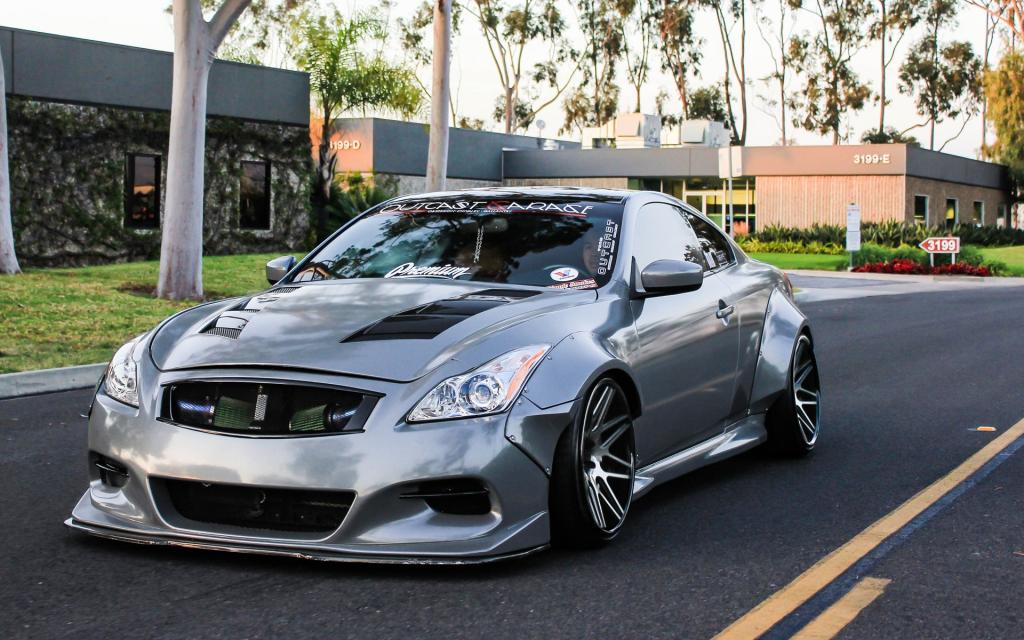 英菲尼迪G37改装汽车