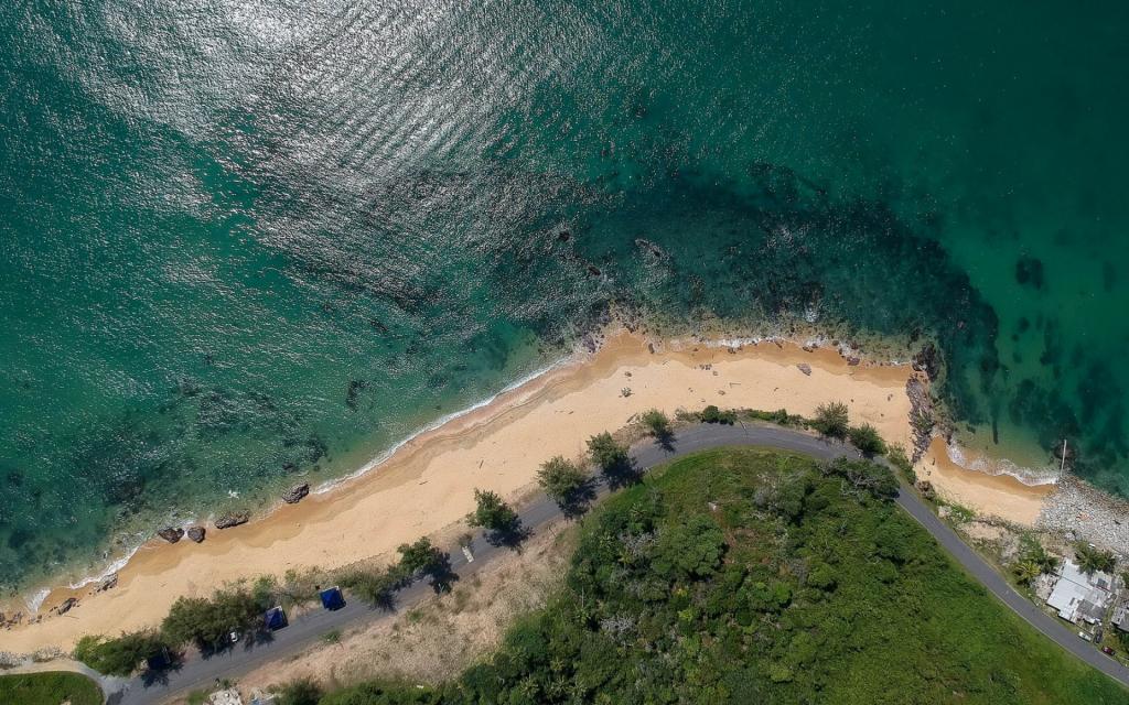 唯美航拍岛屿海岸
