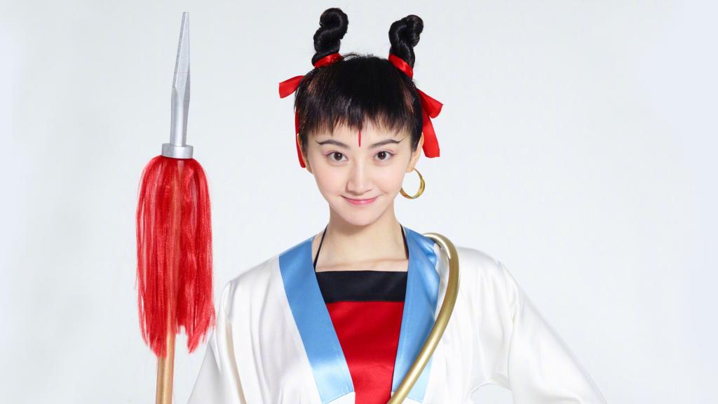 景甜哪吒搞怪写真