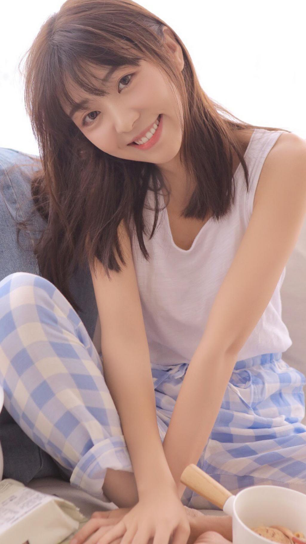 居家美女慵懒写真