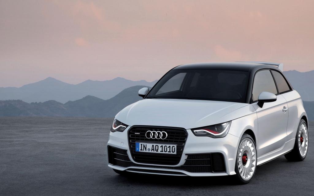 2013银色奥迪A1轿车图片