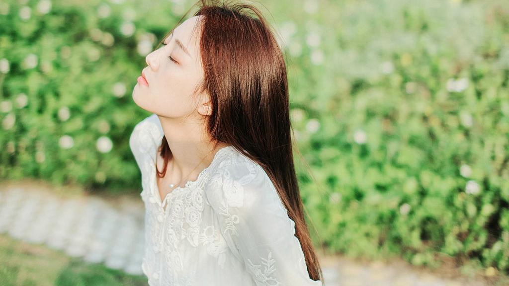 性感美女户外写真