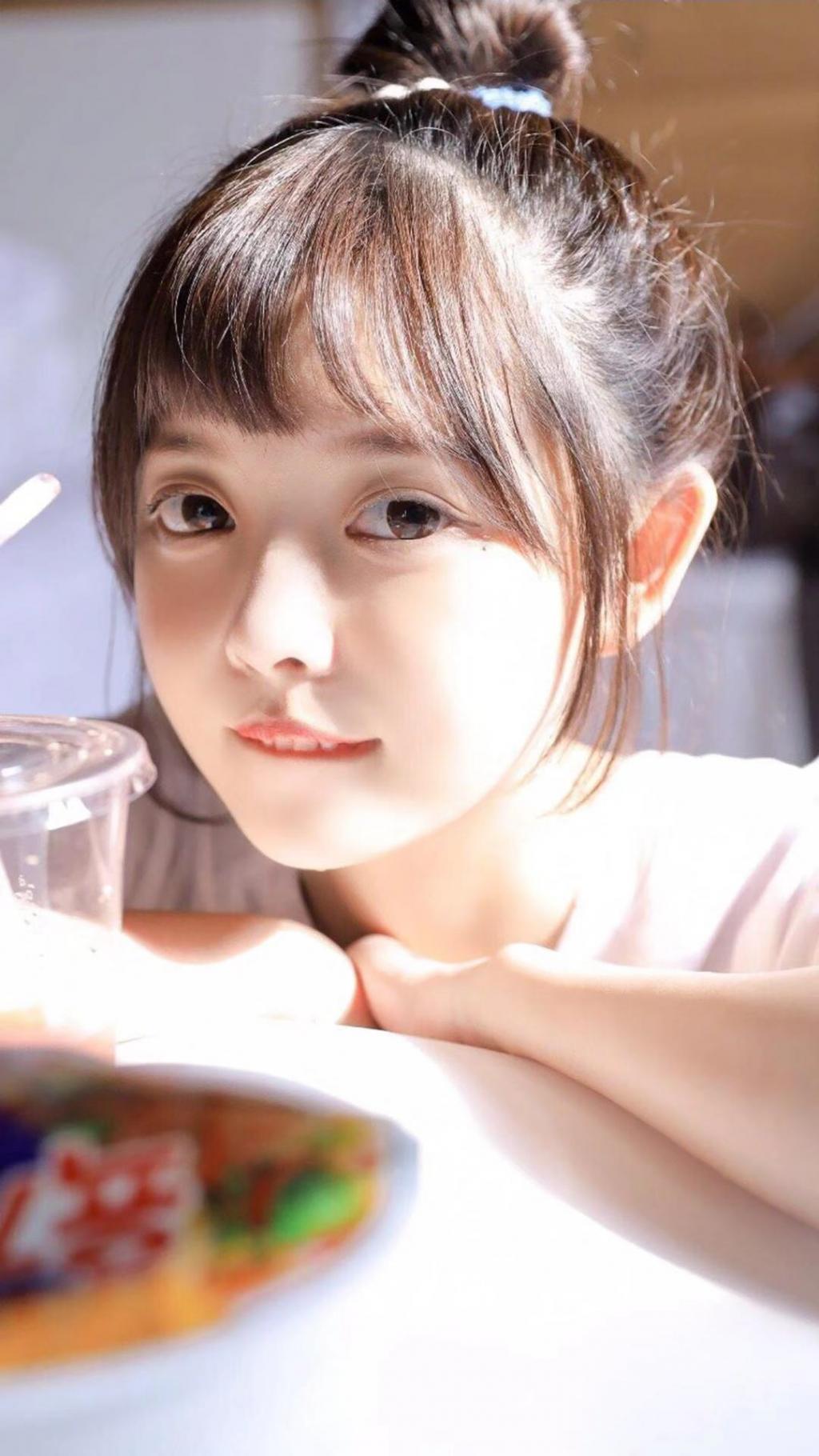 清纯女孩时尚休闲写真