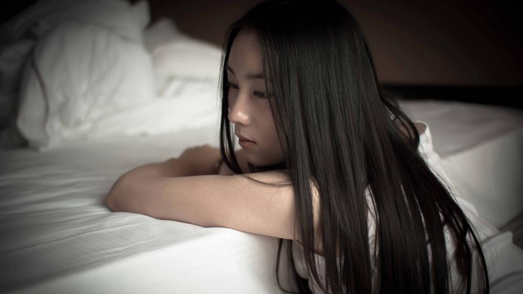 夜晚思念一个人的图片