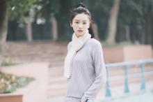 武大美女校花黄灿灿