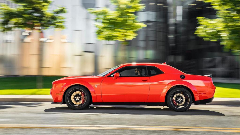 2018道奇挑战者SRT跑车