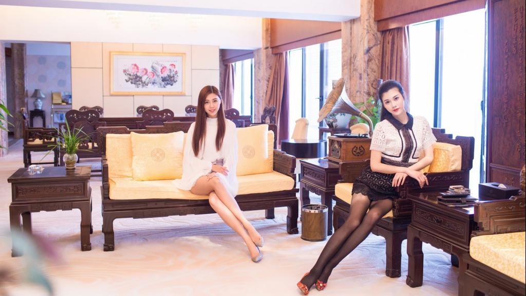 姐妹花酒店写真