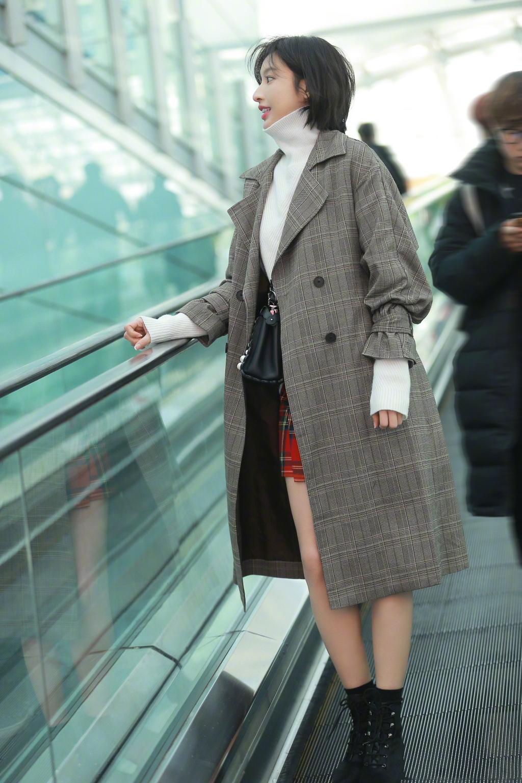 张俪早春时尚甜美街拍