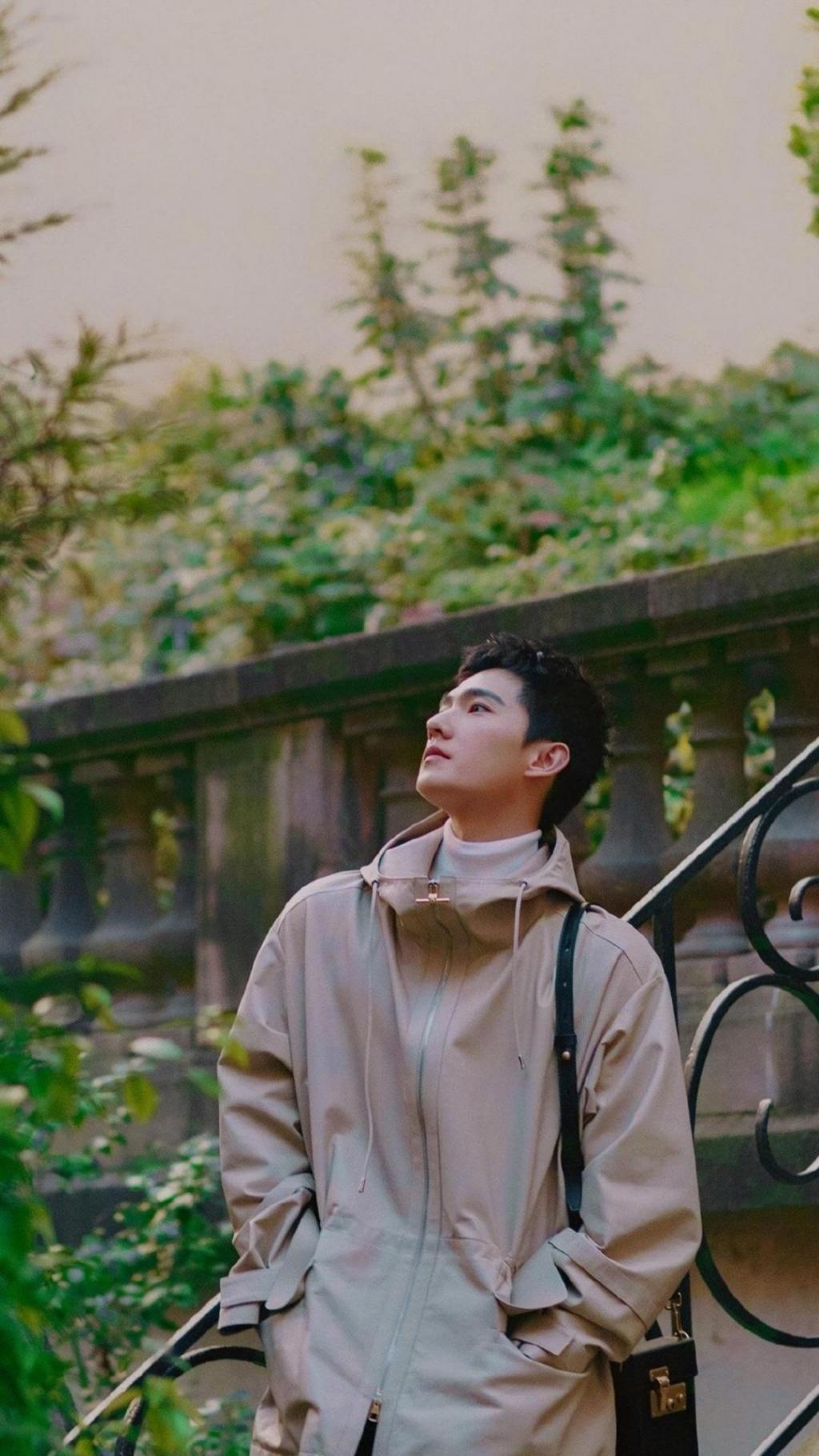 邻家学长杨洋户外小清新写真