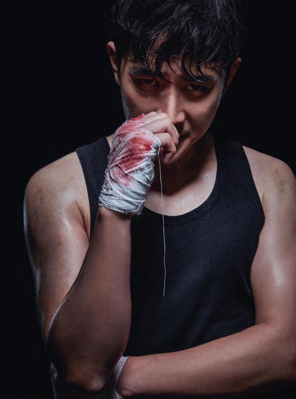 罗晋背心型男帅气写真