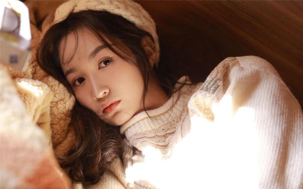 清纯邻家美女甜美气质写真