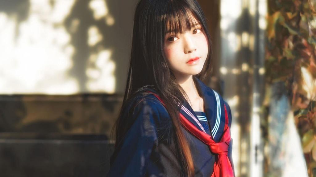 清纯水手服美女唯美校园诱人写真