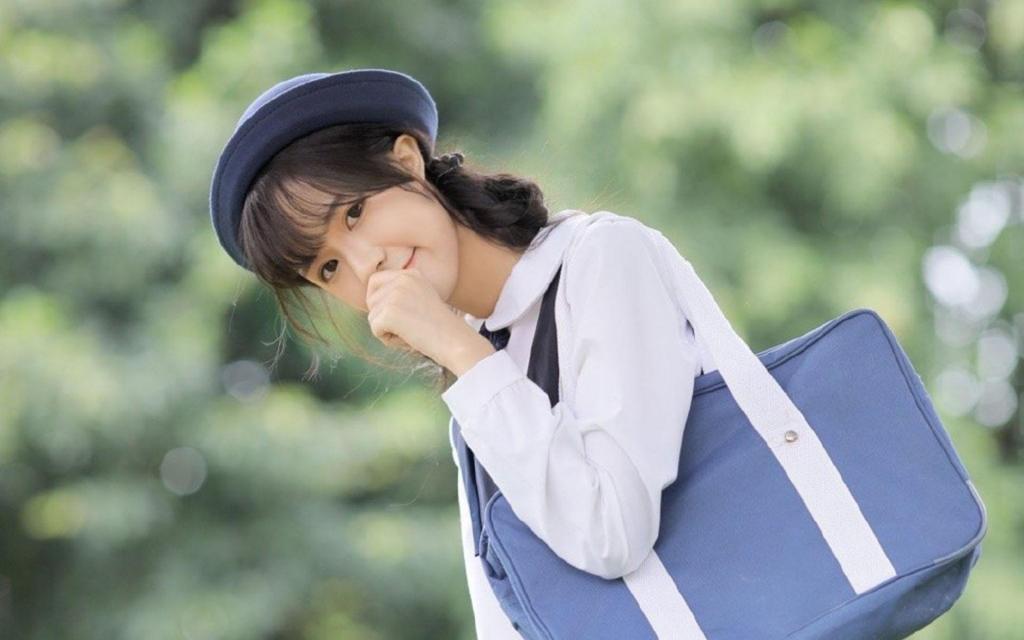 日系小清新美女纯情甜美写真