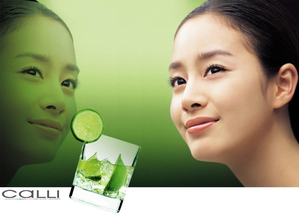 韩国美女广告图片