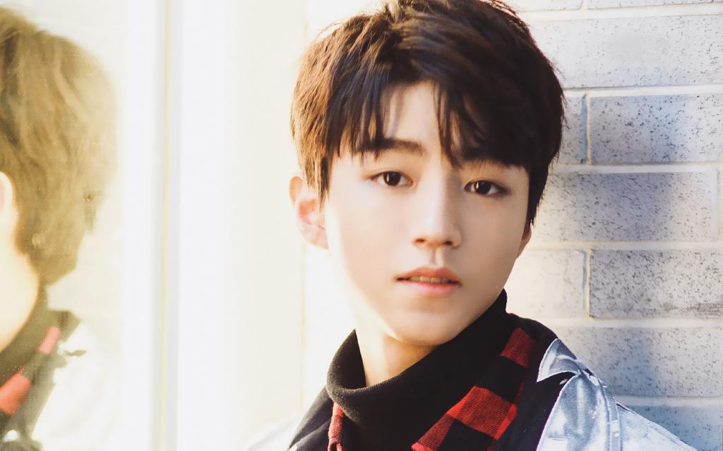 魅惑帅气的王俊凯