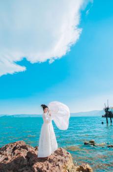 仙气十足的气质古装美女-1