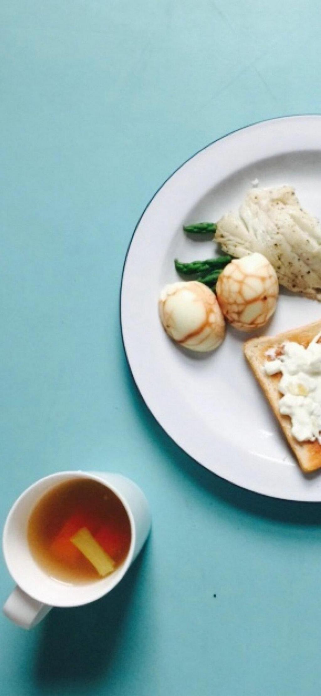 一盘早餐,一句早安