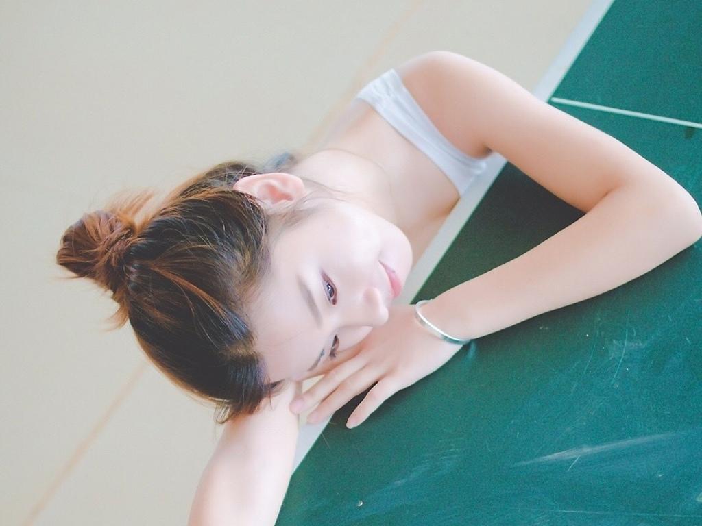 青春活力的美少女