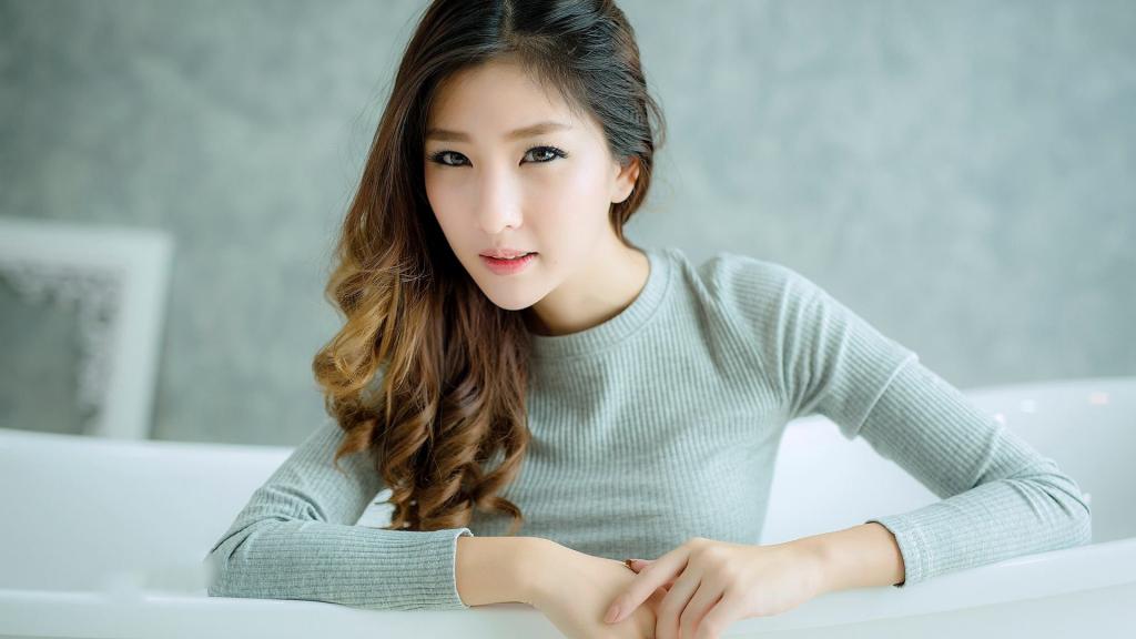 清纯养眼辣妹居家写真