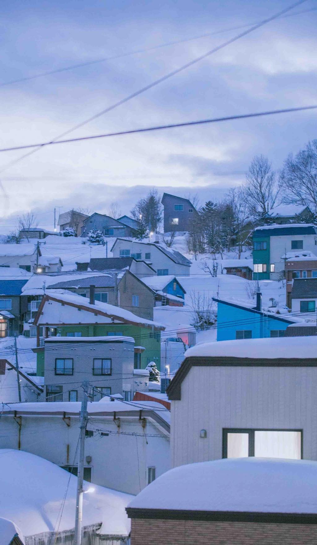 日本小樽唯美迷人街道雪景