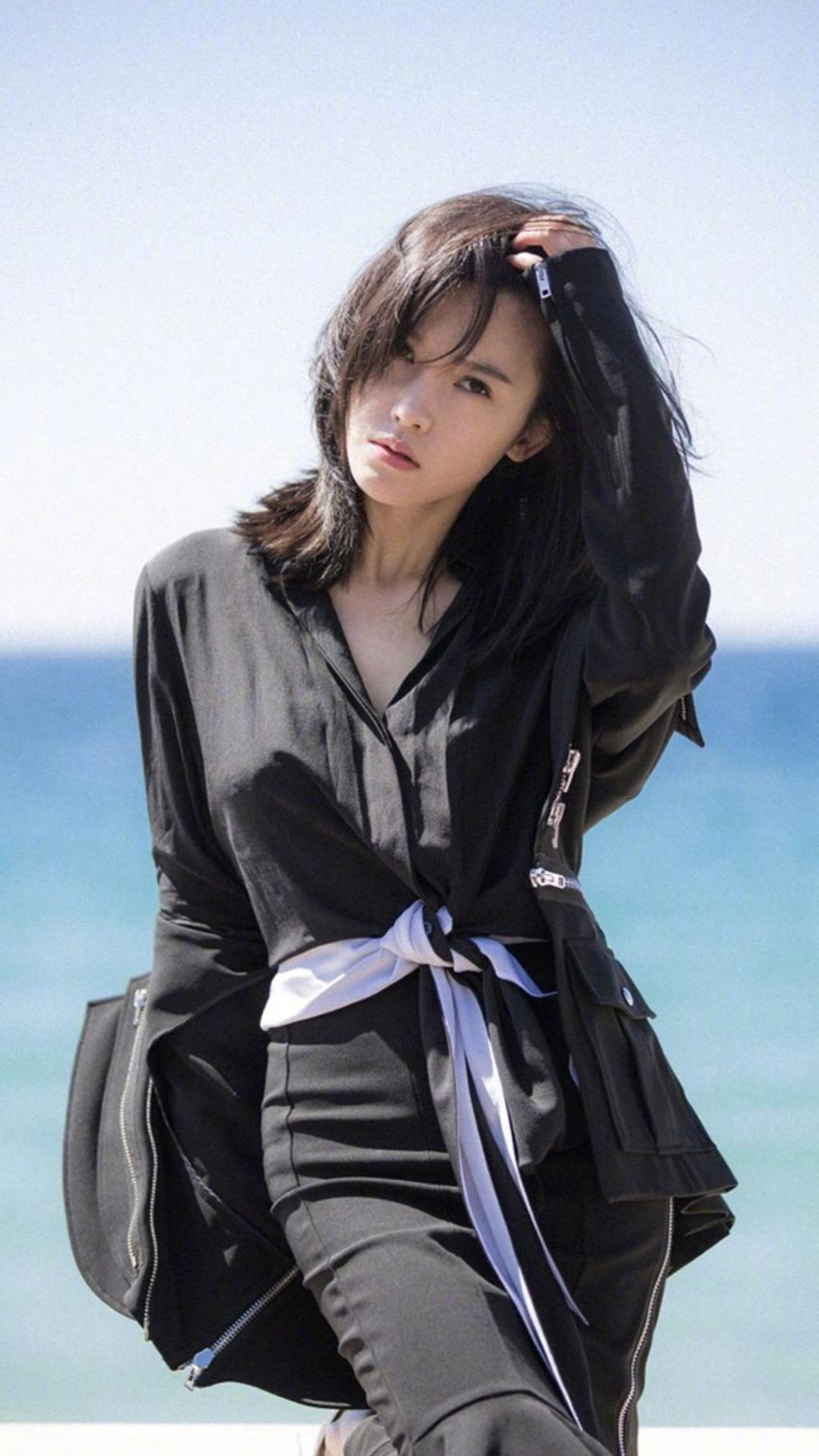 老男孩角色定妆海报